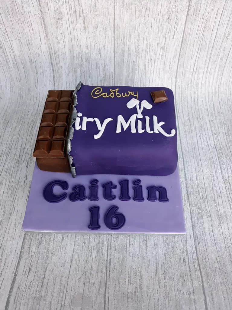 Character children's birthday cake by Thelwall Bakehouse