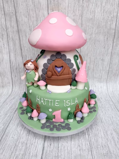 Colourful children's birthday cake by Thelwall Bakehouse